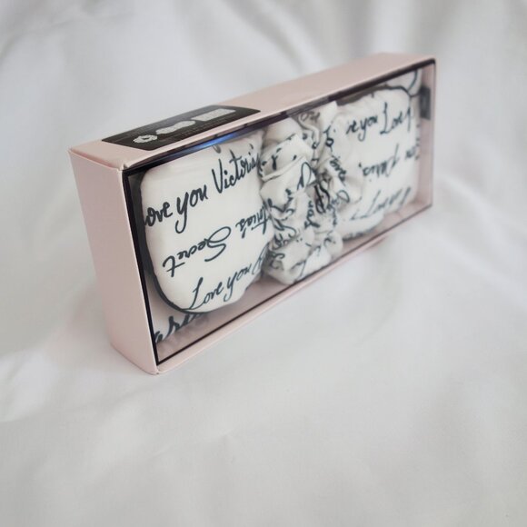 Victoria's Secret 3-Piece Satin Accessories Gift Set Pillowcase - Picture 4 of 7